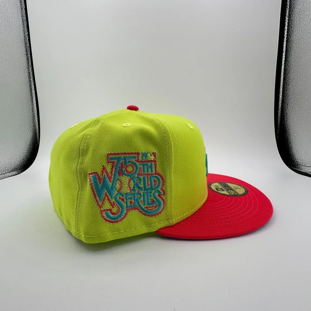 Los Angeles Dodgers Cyber Highlighter Fitted Hat Sz 7 5/8 New Era 59FIFTY Green